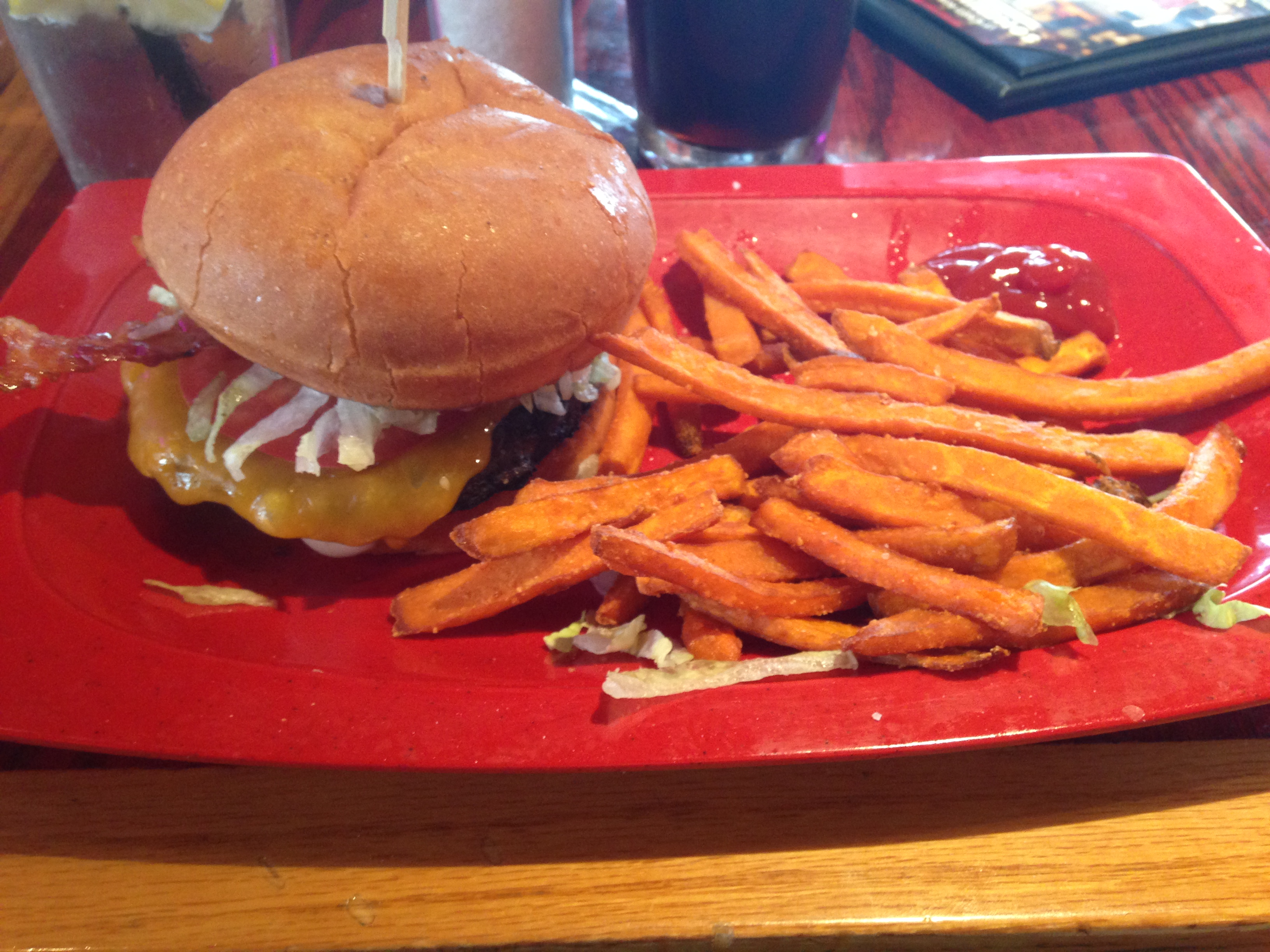 Red Robin Gourmet Burgers Giveaway
